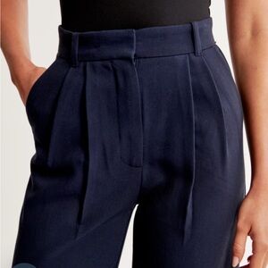 Tailored High-Waist Navy Pleated Trousers